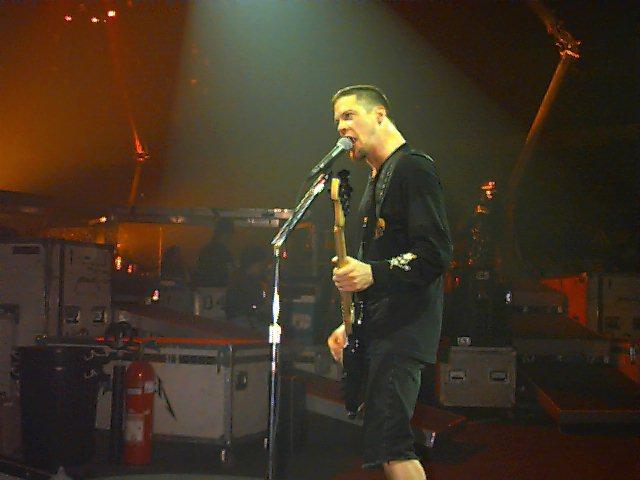 Photo gallery from the gig in Berlin, Germany shot on October 22, 1996